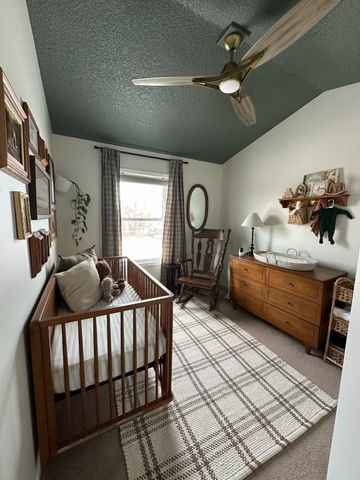 10403 Stonecrest Drive, Johnston, IA 50131