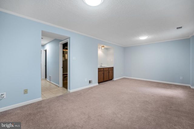 2992 COVINGTON ST, Fairfax, VA 22031