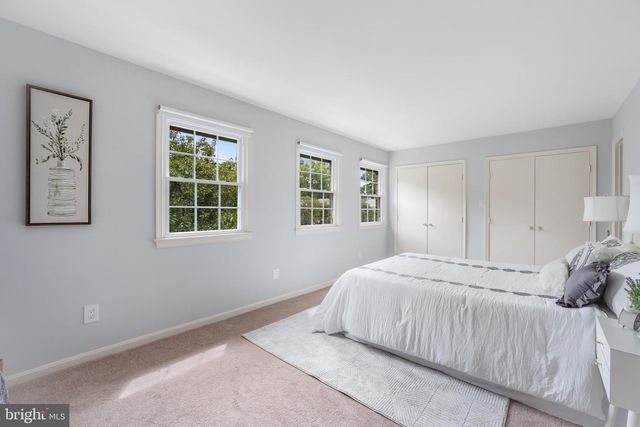 2992 COVINGTON ST, Fairfax, VA 22031