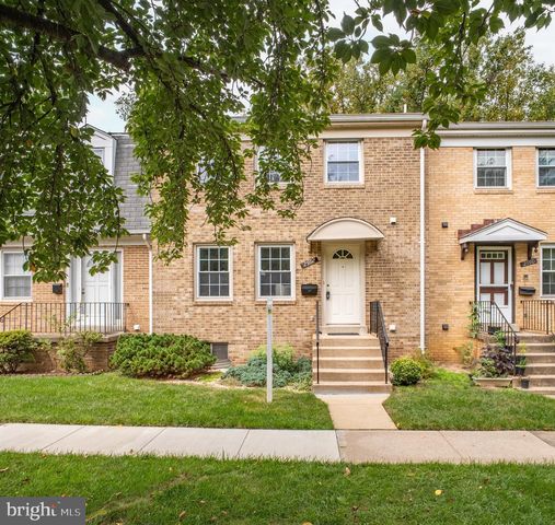 2992 COVINGTON ST, Fairfax, VA 22031
