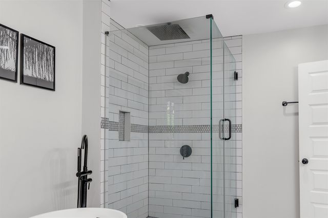 185 ALEXANDER ST, Memphis, TN 38111