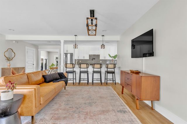 185 ALEXANDER ST, Memphis, TN 38111