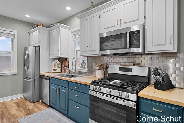 9105 Port Sheldon Street, Zeeland, MI 49464