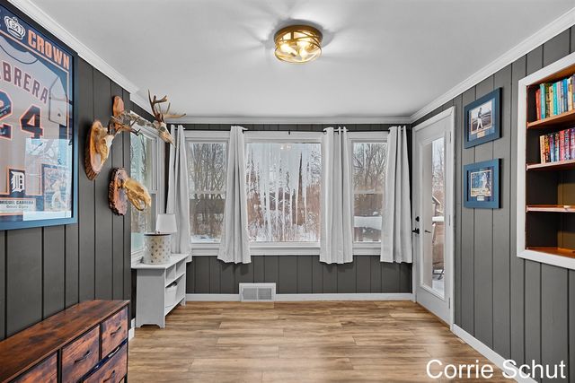 9105 Port Sheldon Street, Zeeland, MI 49464