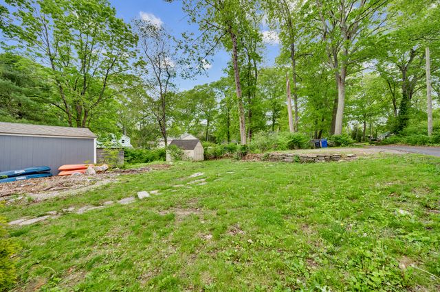 48 Lakeview Drive, Coventry, CT 06238