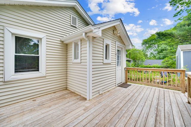 48 Lakeview Drive, Coventry, CT 06238