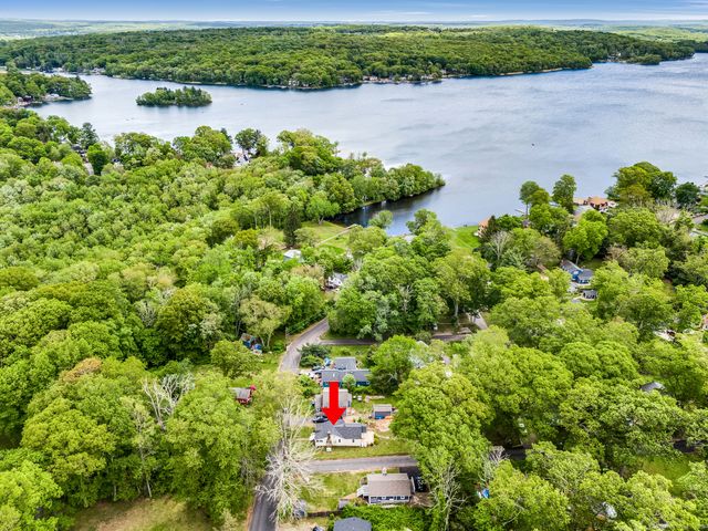 48 Lakeview Drive, Coventry, CT 06238