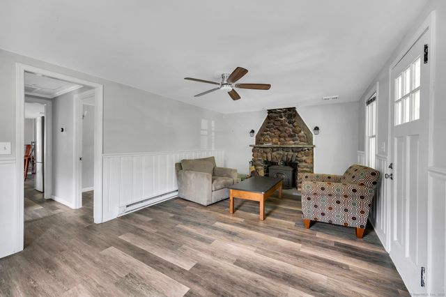 48 Lakeview Drive, Coventry, CT 06238
