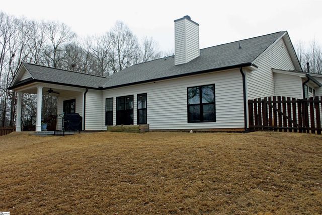 203 Palmetto Farms Way, Pelzer, SC 29669
