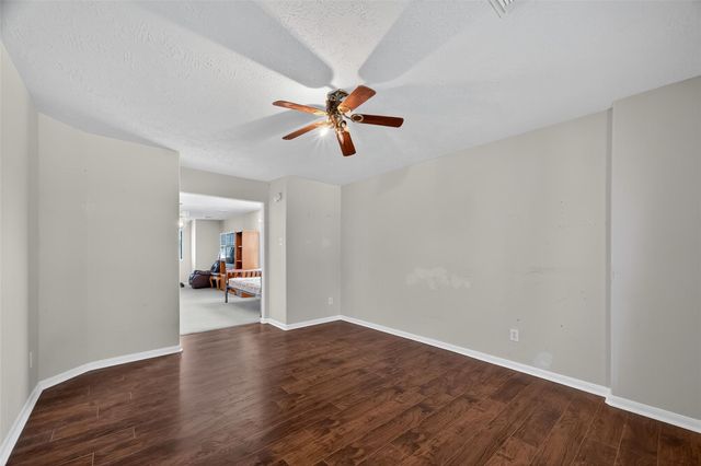 602 Field Run Court, Houston, TX 77049