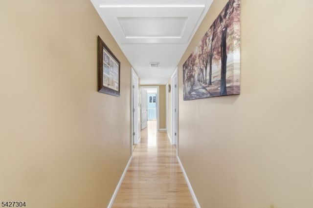 47 Kendall Dr, Sayreville Boro, NJ 08859