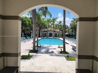 640 S Park Rd 15-4, Hollywood, FL 33021