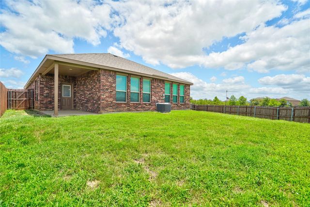 2529 Lavender Lane, Glenn Heights, TX 75154