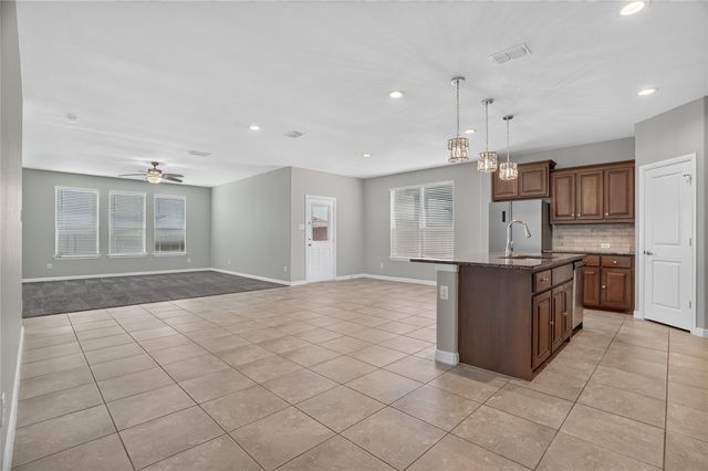 2529 Lavender Lane, Glenn Heights, TX 75154