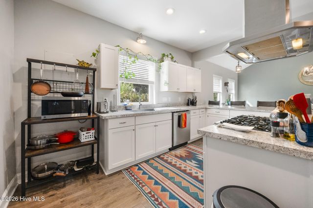 901 E Main Street, Aberdeen, NC 28315