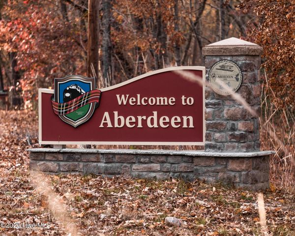 901 E Main Street, Aberdeen, NC 28315