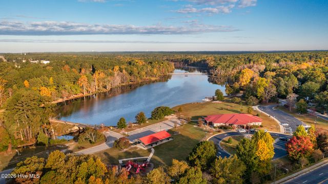 901 E Main Street, Aberdeen, NC 28315