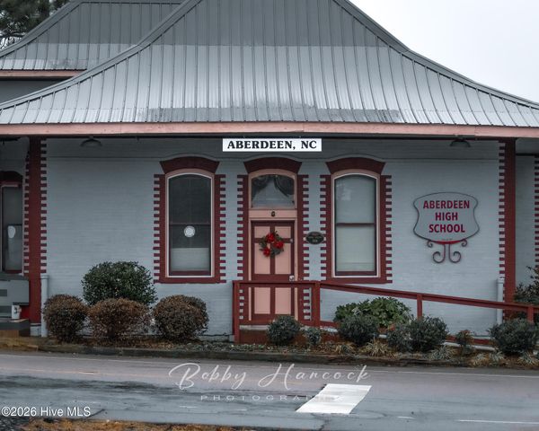 901 E Main Street, Aberdeen, NC 28315