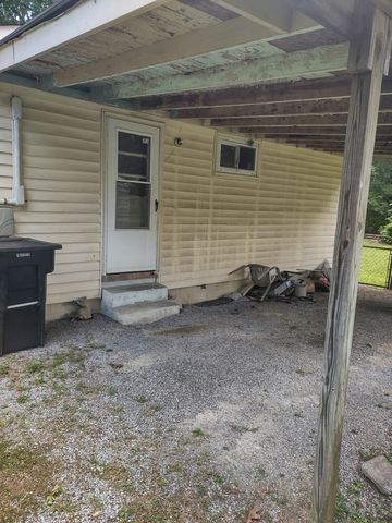 207 Tulsa Ave, Tullahoma, TN 37388