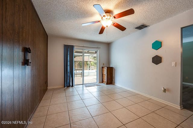 6105 TOYOTA Drive, Jacksonville, FL 32244