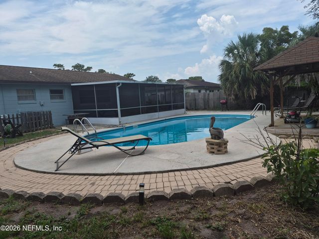 6105 TOYOTA Drive, Jacksonville, FL 32244