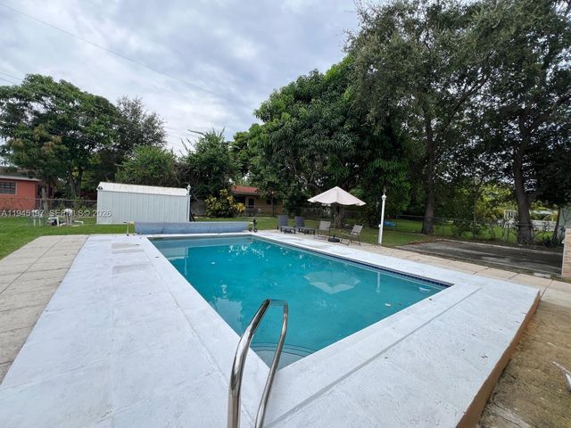 1735 NE 157th Ter, North Miami Beach, FL 33162