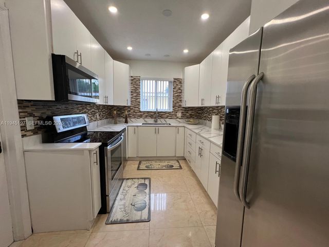 1735 NE 157th Ter, North Miami Beach, FL 33162