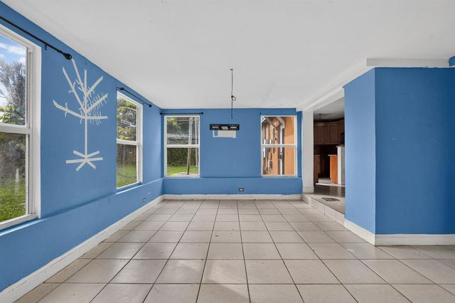 14621 LINCOLN Boulevard, Miami, FL 33176