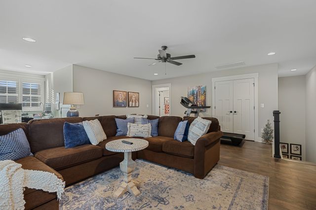 3534 Caroline Farms Dr, Murfreesboro, TN 37129