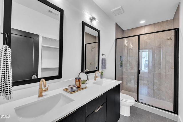 512 Gordon Street 305, Durham, NC 27701