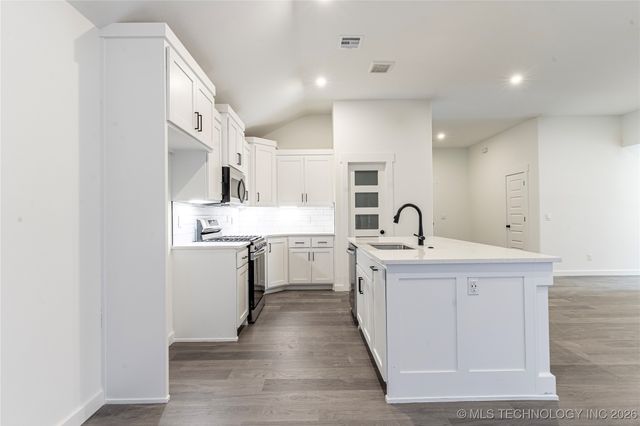 116 S 26th Street, Collinsville, OK 74021