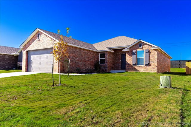 116 S 26th Street, Collinsville, OK 74021