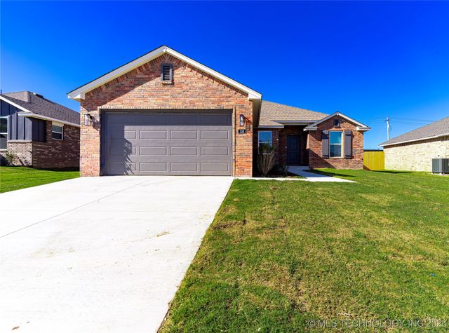 116 S 26th Street, Collinsville, OK 74021