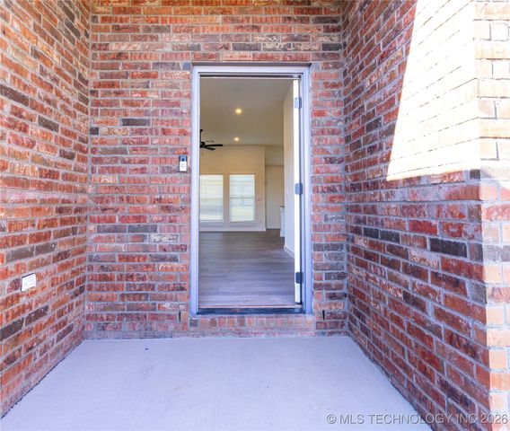 116 S 26th Street, Collinsville, OK 74021