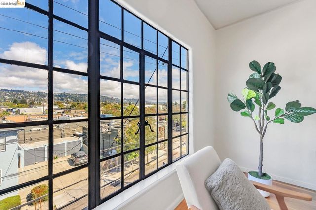 848 Stannage AVE 11, Albany, CA 94706