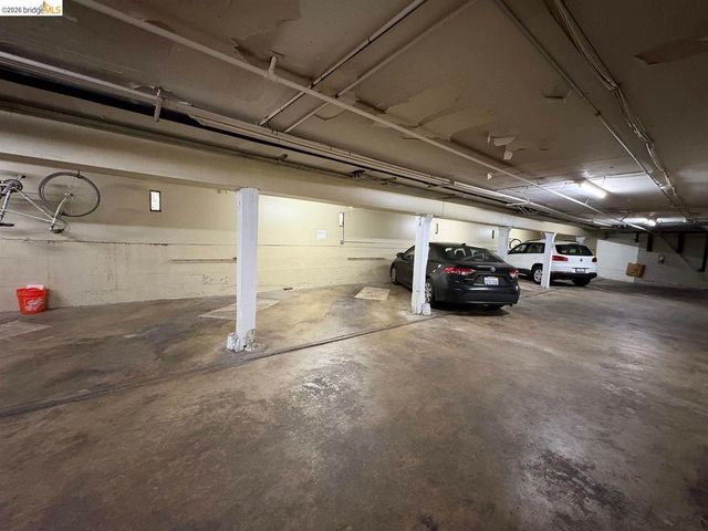 848 Stannage AVE 11, Albany, CA 94706