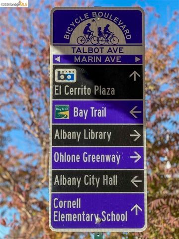 848 Stannage AVE 11, Albany, CA 94706