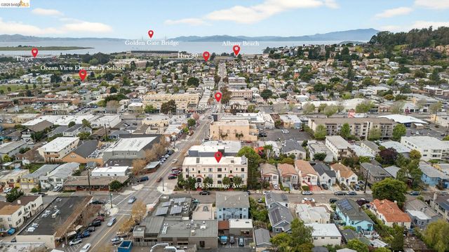 848 Stannage AVE 11, Albany, CA 94706