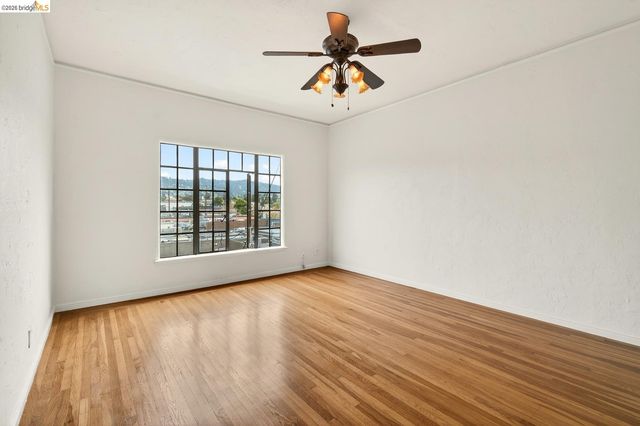 848 Stannage AVE 11, Albany, CA 94706