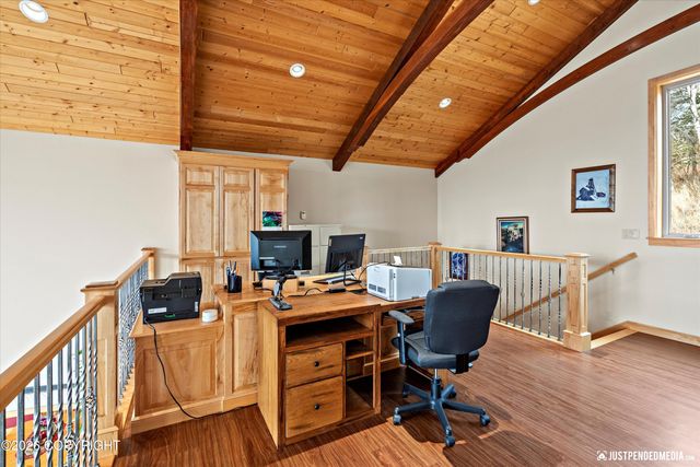 18455 McCrary Road, Eagle River, AK 99577