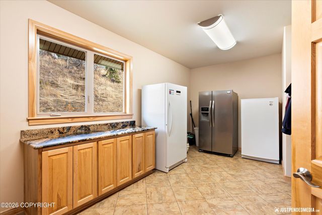 18455 McCrary Road, Eagle River, AK 99577