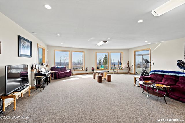 18455 McCrary Road, Eagle River, AK 99577