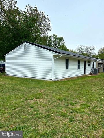 2 CONGRESS PL, Dover, DE 19901