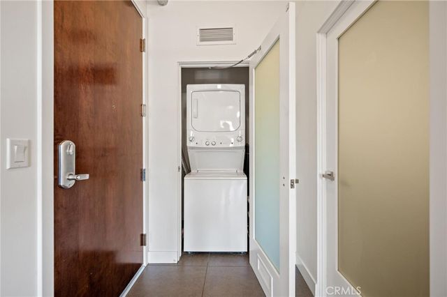 939 S Broadway 1001, Los Angeles, CA 90015