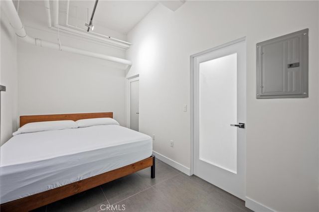 939 S Broadway 1001, Los Angeles, CA 90015