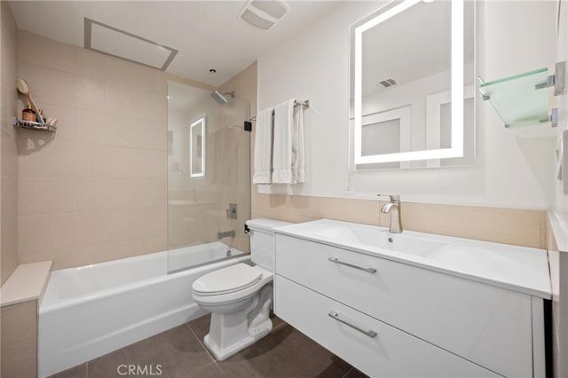 939 S Broadway 1001, Los Angeles, CA 90015