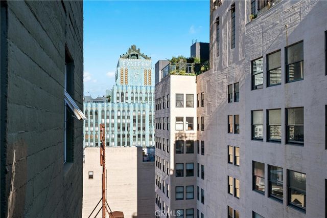 939 S Broadway 1001, Los Angeles, CA 90015