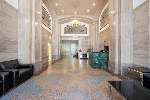 939 S Broadway 1001, Los Angeles, CA 90015