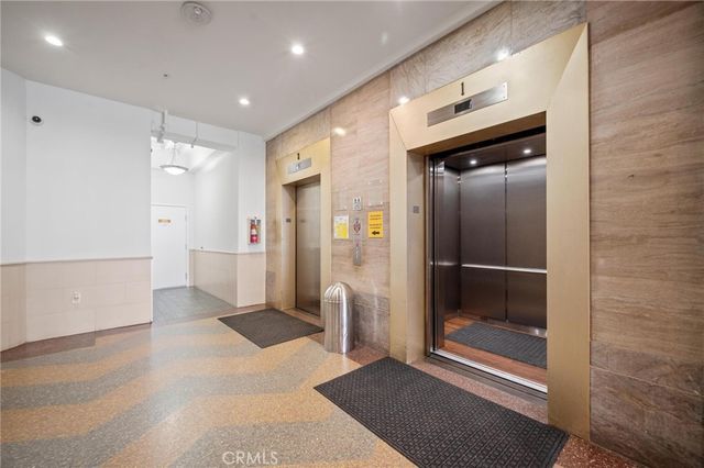 939 S Broadway 1001, Los Angeles, CA 90015