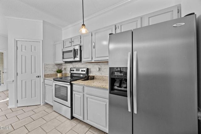 2848 W Jameson Road, Raleigh, NC 27604